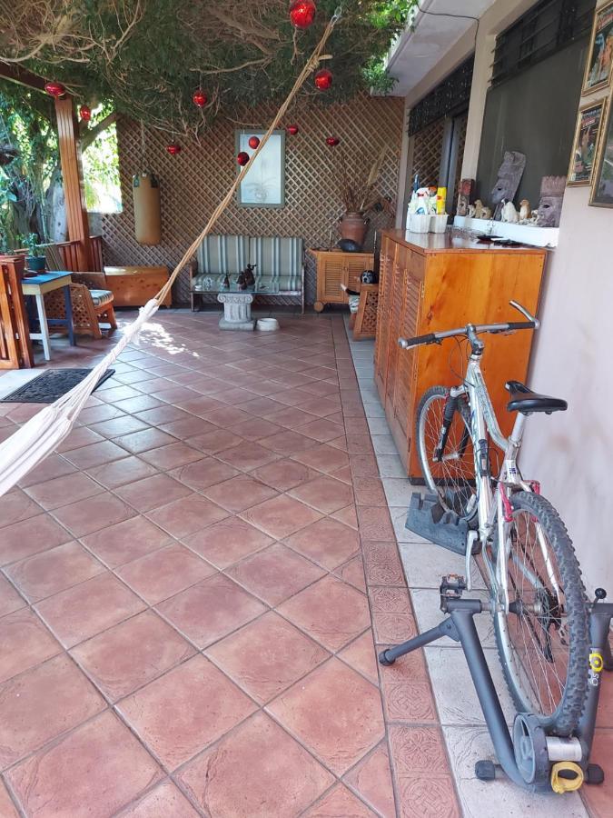 Casa Familiar La Arboleda Apartment Guatemala City ภายนอก รูปภาพ